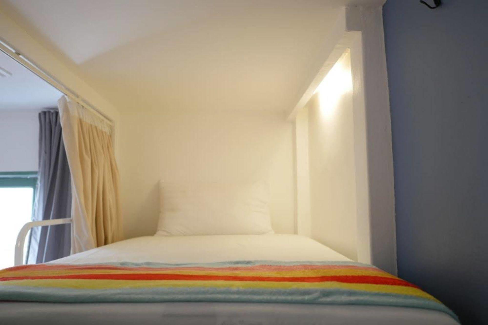 Ban Bang Bao  Sleepyowl Hostel מראה חיצוני תמונה